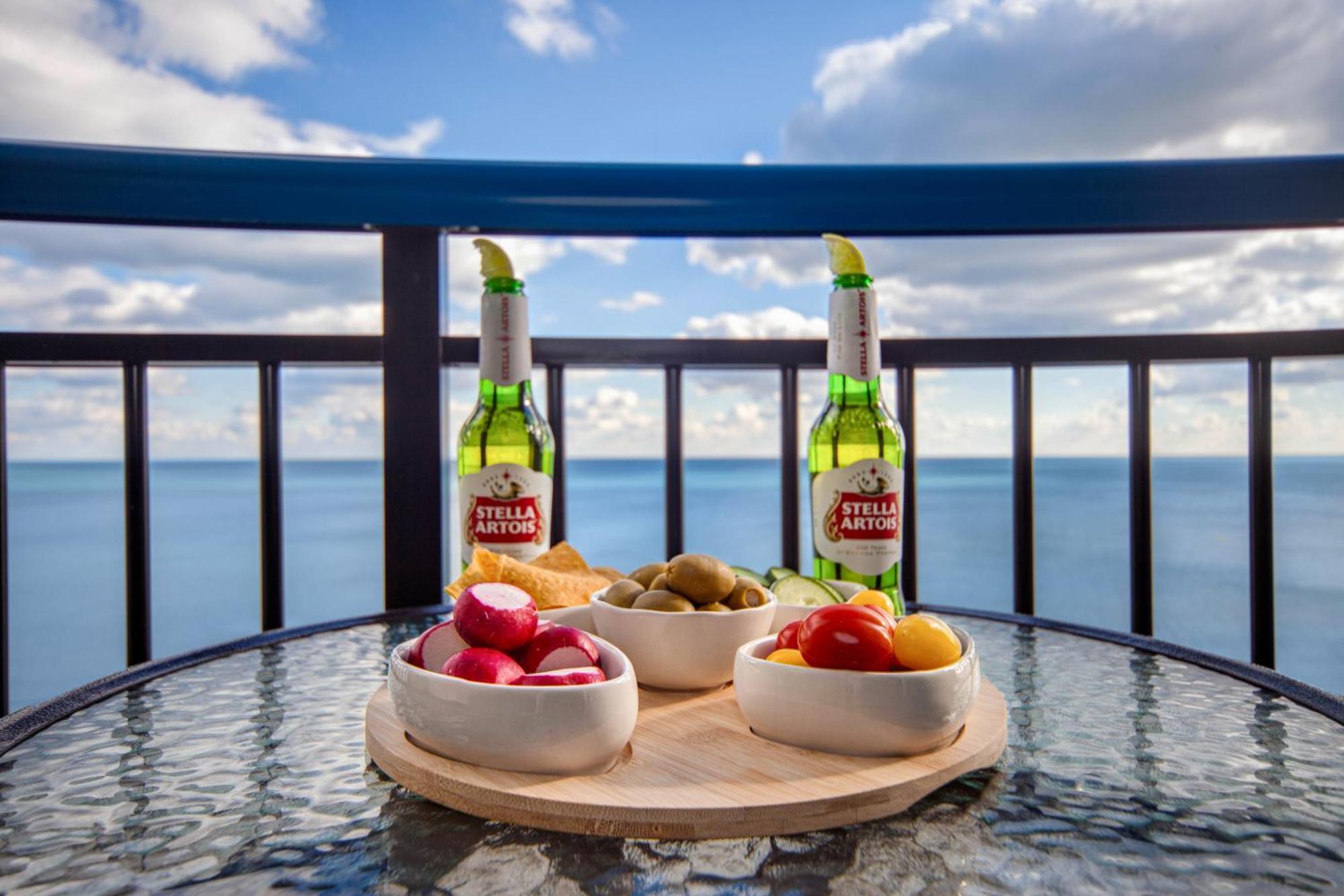 Апартаменты Oceanfront Bliss, Amazing Views! 1235B Миртл-Бич Экстерьер фото
