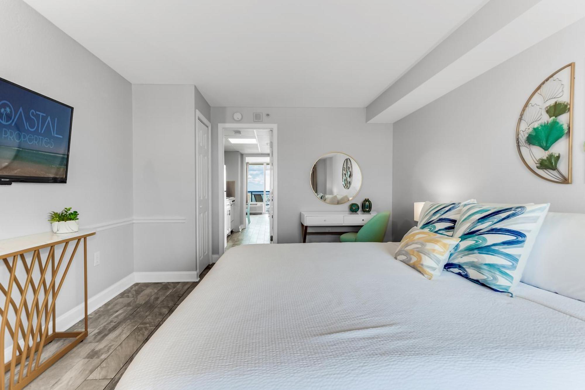 Апартаменты Oceanfront Bliss, Amazing Views! 1235B Миртл-Бич Экстерьер фото